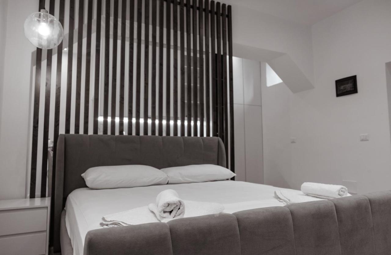 Britney'S Apartments Tirana Kültér fotó